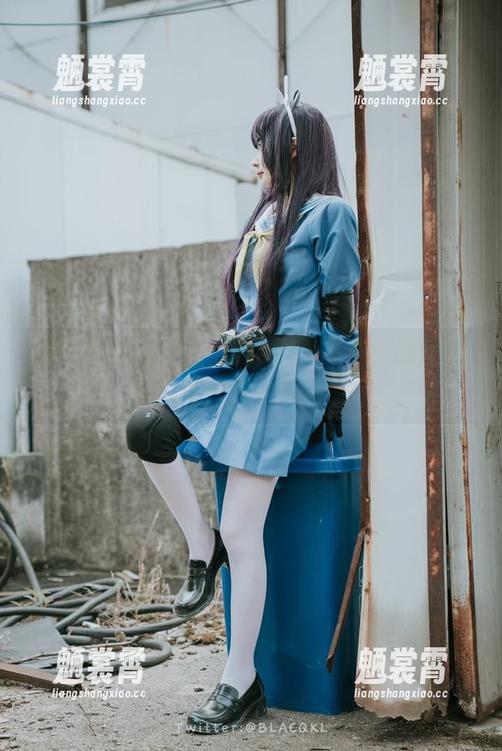 白莉爱吃巧克力 看白莉爱吃巧克力的miku写真,顺便给资源点个赞吧