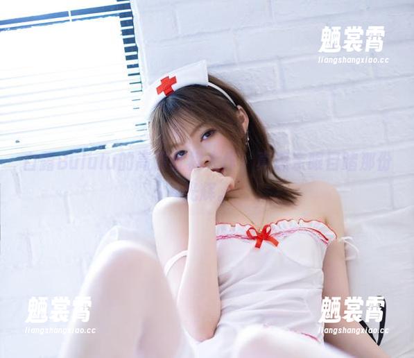 白露Bululu 白露Bululu的高清红裙大作,真想亲眼目睹那份光辉。