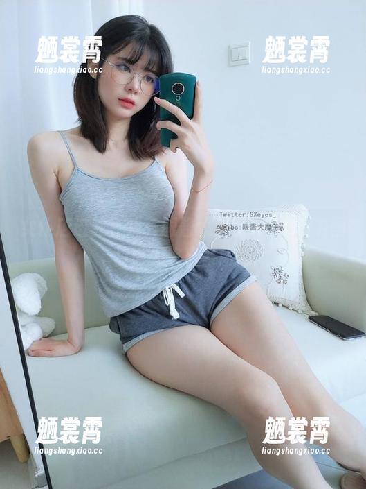 女仆店进驻在线，眼酱大魔王w的D.VA图片请大家自备眼睛