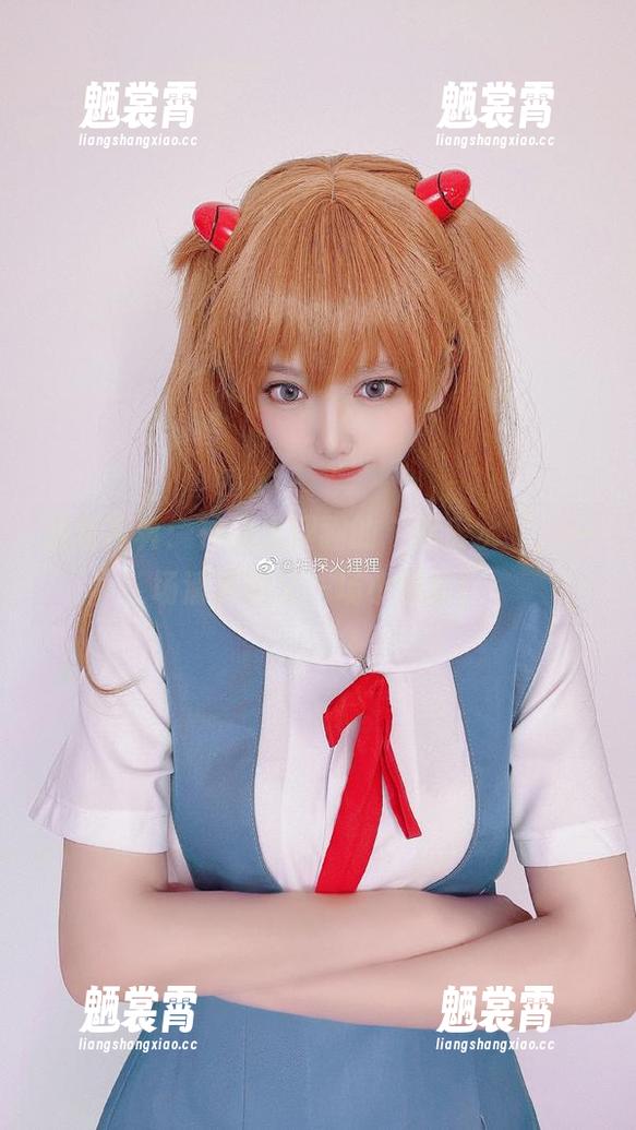 最新写真：神探火狸狸的“死库水”，一场清凉的又一场小混乱！