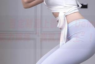 秀人网 – 当定制遇上御姐，Demon瑶瑶实力演绎“我就是女王”！