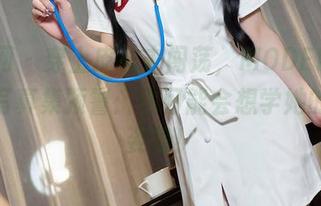 秀人网 – 穿上皮衣去闯荡，MODEL伊若最新写真集预警：你可能会想学她的走路姿势！