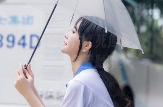 秀人网 – 优酱的新作《死库水》：“下载后你会感到羞耻吗？”
