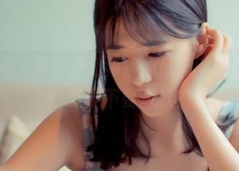 秀人网 – 原图里刘婷婷的吊带清新脱俗，今天要不要同款？