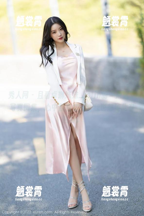 秀人网 - 且看卓琳妹妹_jolin的“姐姐”写真图集，心中默默感慨：我也想如此有魅力。