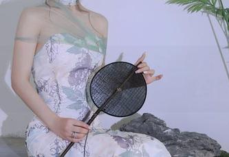 秀人网 – 我发现唐安诺的女孩照片是免费的，心里一阵小激动，来一波点赞！