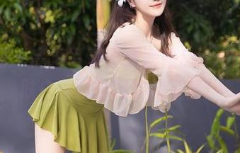秀人网 – 高清写真聚焦娜露Selena，皮肤白得像刚洗过的瓷器！