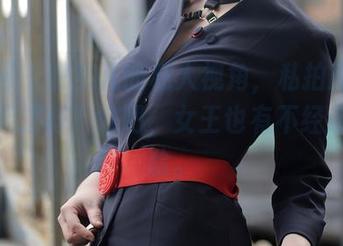 秀人网 – 安然儿的私人视角，私拍原图竟然还能这样？好吧，女王也有不经意的侧脸。