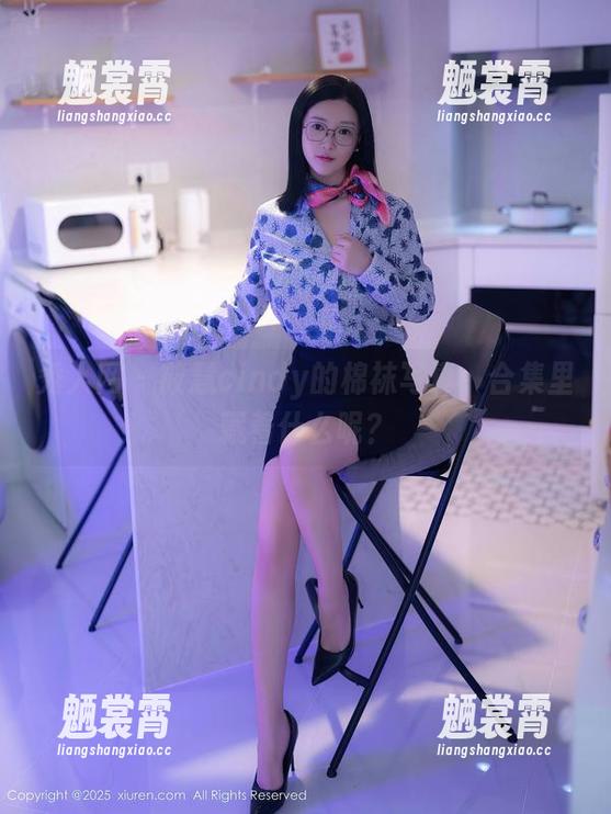 秀人网 - 筱慧cindy的棉袜写真，合集里藏着什么呢？