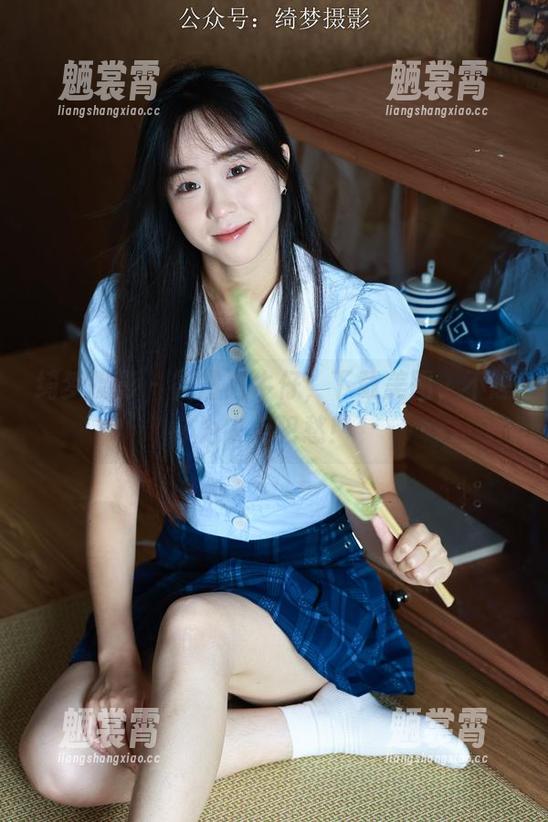 绮梦摄影 - 露露秀牛仔，下载美图，不想为衣柜犯愁！