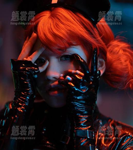 芊川一笑MNK的日常，随性就能拍出毫无负担的写真