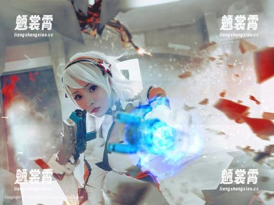 菠萝社 - 柳侑绮：海中少女的免费图集，竟然让我想去潜水？