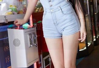 蜜桃社 – 超级无敌最新图库，佩琦Pinky的JK造型，你能顶得住吗？