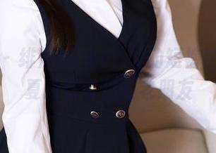 语画界 – 绯月樱cherry的短裤图包：今夏最久没见的老朋友