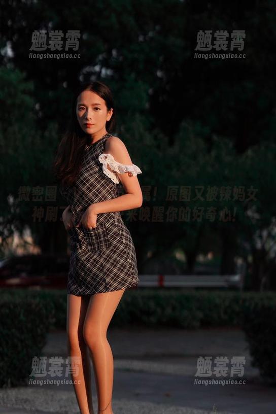 微密圈 - VIP会员专属！原图又被辣妈女神刷了新色，快来唤醒你的好奇心！