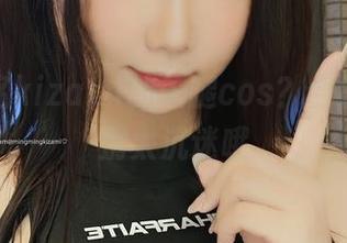 想见铭铭kizami的美腿cos？合集奉上，别太沉迷哦