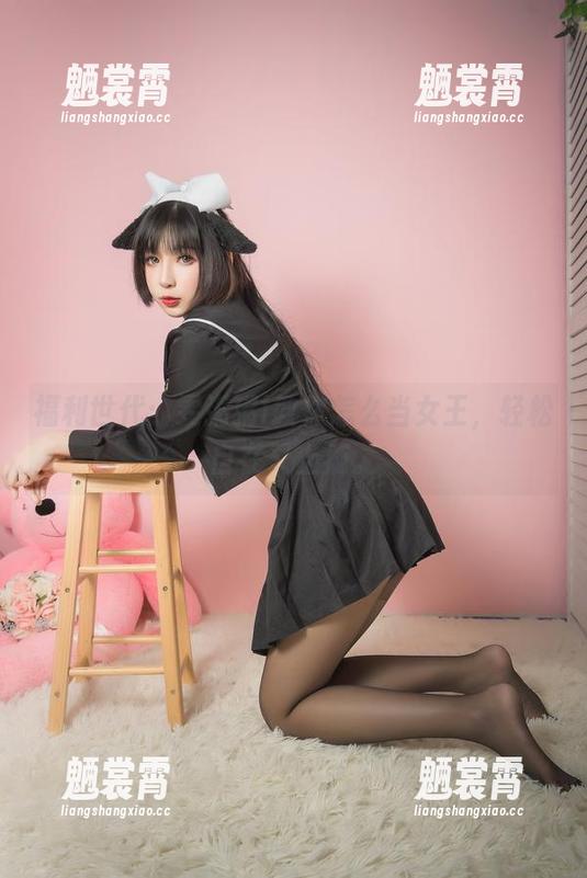福利世代：雯粥粥i教你怎么当女王，轻松自在又上瘾。