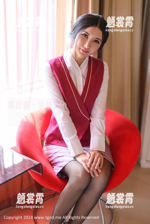 青豆客 - 学妹梁莹Sugar私拍：看她怎么把我们的小心思都收走